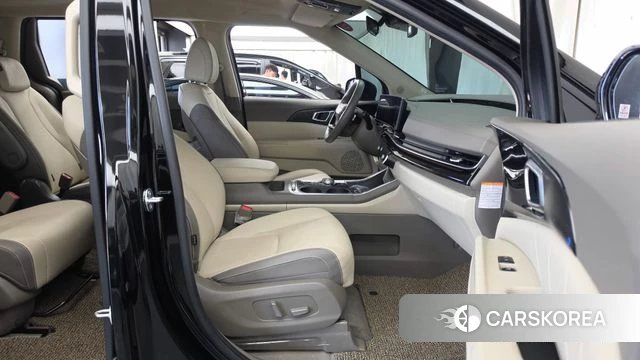 Kia The New Carnival 4th Generation 2025 Черный из Кореи, фото 2