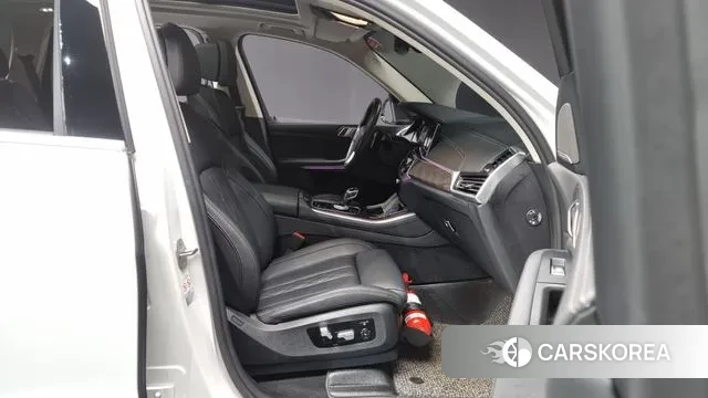 BMW X5 (G05) 2021 Белый из Кореи, фото 2