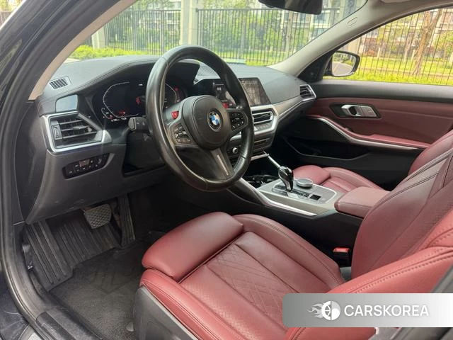 BMW 3 series 2022 Черный из Китая, фото 2