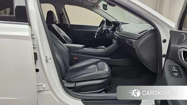 Hyundai Sonata (DN8) 2022 Белый из Кореи, фото 2