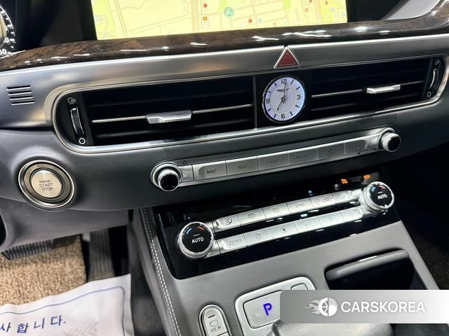 Genesis G90 2019 Черный из Кореи, фото 2