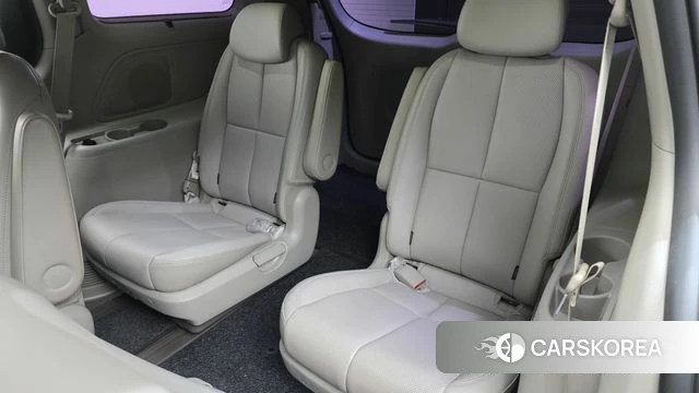 Kia The New Carnival 2018 Серый из Кореи, фото 2