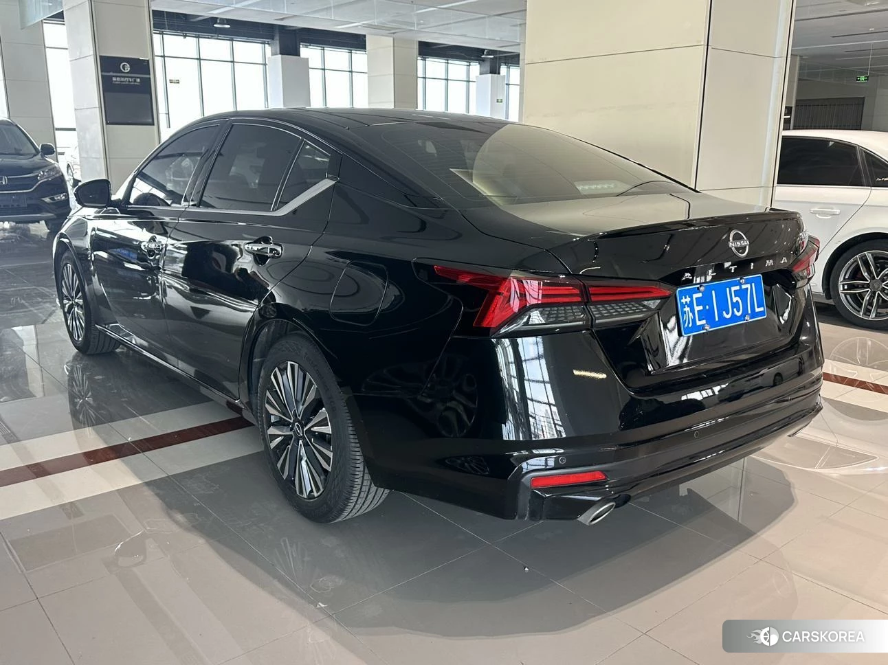 Nissan Teana 2022 Черный из Китая, фото 2