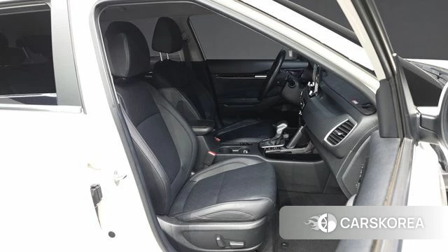 Kia Seltos 2022 Белый из Кореи, фото 2