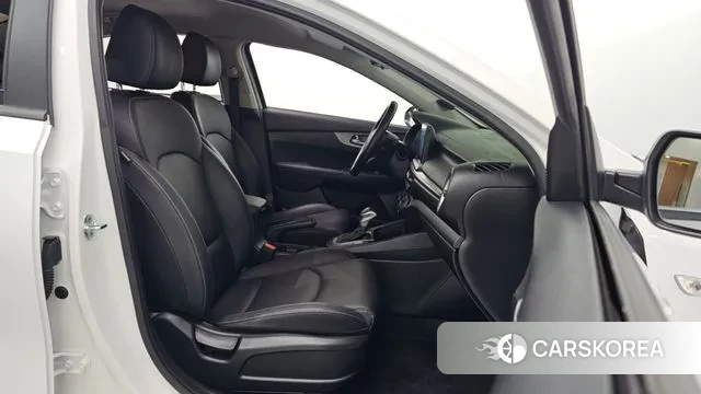 Kia Come New K3 2021 Белый из Кореи, фото 2