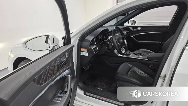 Audi A6 (C8) 2021 Белый из Кореи, фото 2