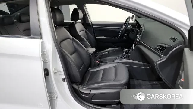 Hyundai The New Avante AD 2019 Белый из Кореи, фото 2