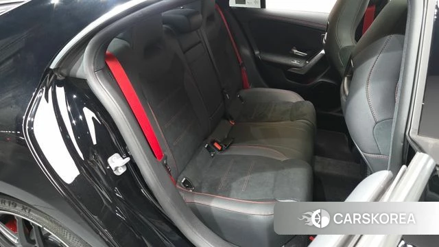 Mercedes-Benz CLA-Class C118 2025 Черный из Кореи, фото 2