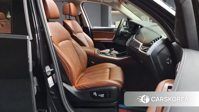 BMW X5 (G05) 2022 Черный из Кореи, фото 2