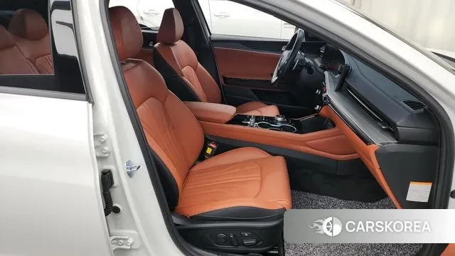 Kia The New K5 Hybrid 3rd generation 2025 Белый из Кореи, фото 2