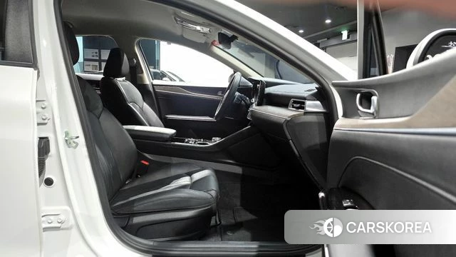 Kia K5 3rd generation 2021 Белый из Кореи, фото 2