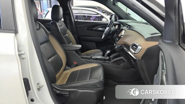 Chevrolet (GM Daewoo) Trailblazer 2021 Белый из Кореи, фото 2