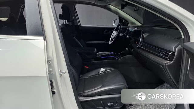 Kia Sportage 5th Generation 2022 Белый из Кореи, фото 2
