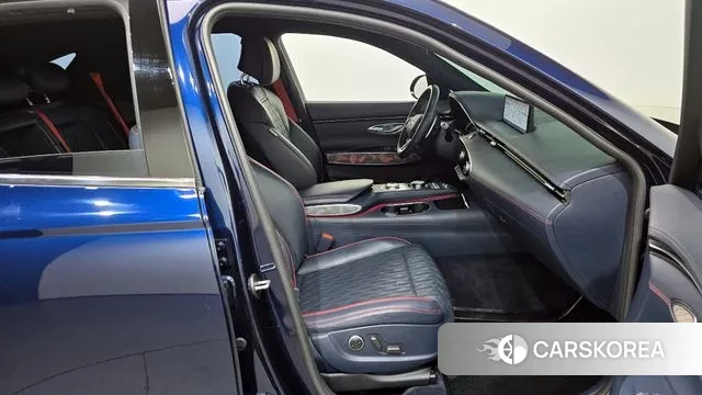 Genesis GV70 2021 Синий из Кореи, фото 2