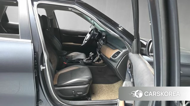 Kia Seltos 2020 Серый из Кореи, фото 2