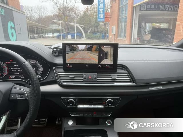 Audi Q5L Sportback 2024 Белый из Китая, фото 2