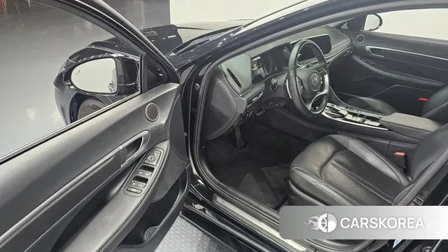 Hyundai Sonata (DN8) 2022 Черный из Кореи, фото 2