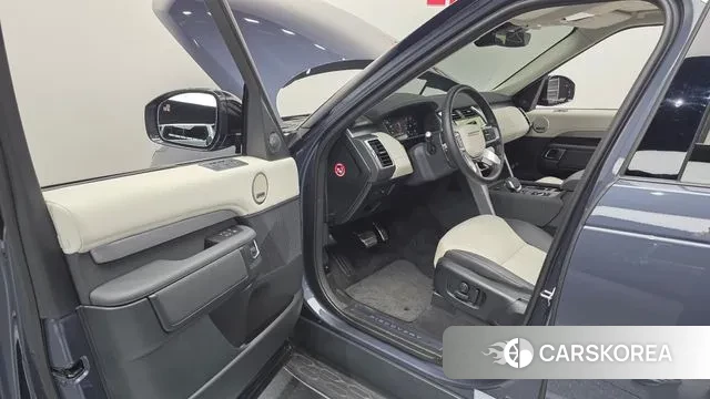 Land Rover Discovery 5 2025 Синий из Кореи, фото 2