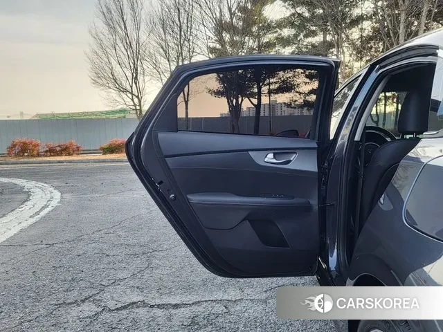 Kia Come New K3 2021 Серый из Кореи, фото 2