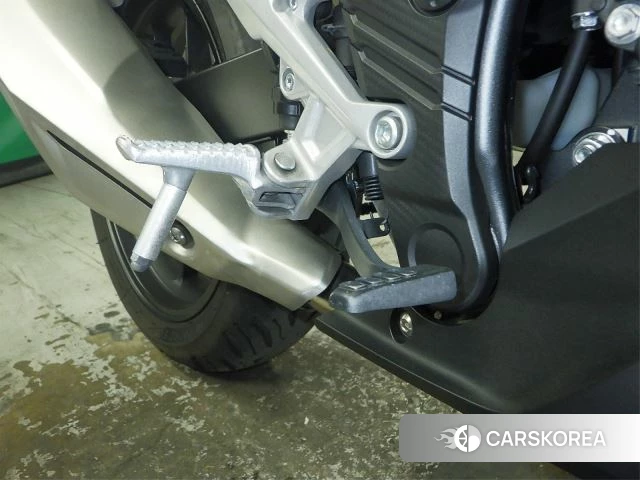 Проданный Honda CBR400R id 3949814 из Японии, фото 5