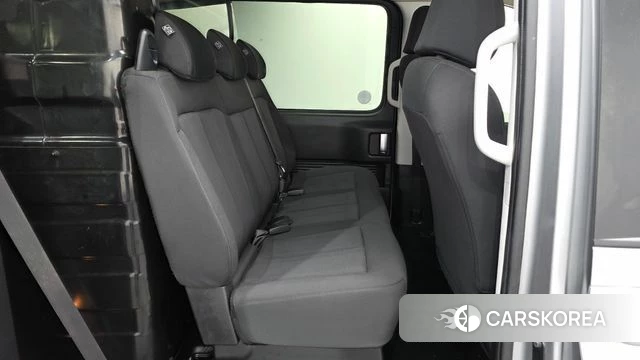 Hyundai Staria 2022 Серебряный из Кореи, фото 2