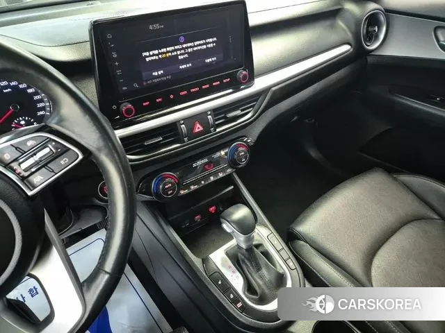 Kia The New K3 2nd generation 2022 Серый из Кореи, фото 2