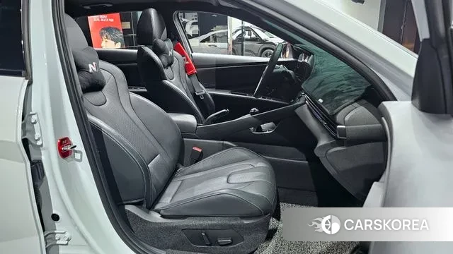 Hyundai Avante (CN7) 2023 Белый из Кореи, фото 2