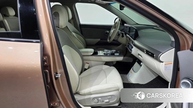 Genesis GV60 2022 Коричневый из Кореи, фото 2