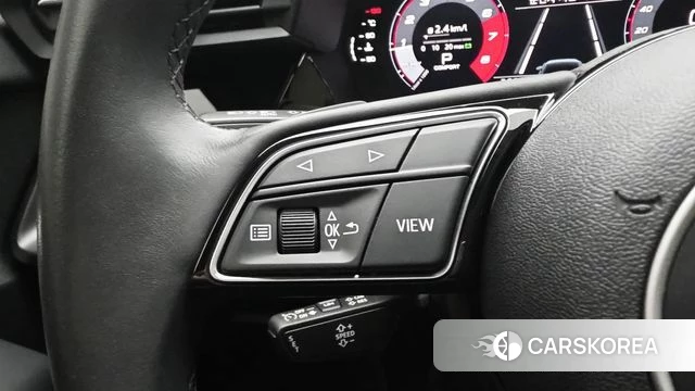 Audi A3 (8Y) 2023 Красный из Кореи, фото 2