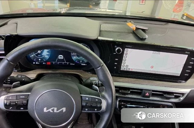 Kia K5 3rd generation 2022 Черный из Кореи, фото 2