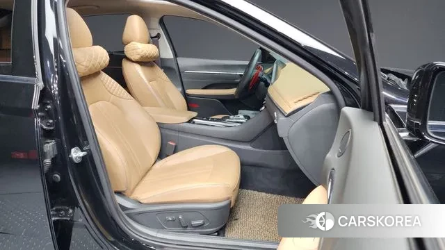 Hyundai Sonata (DN8) 2019 Черный из Кореи, фото 2