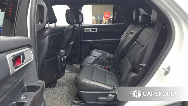 Ford Explorer 6th Generation 2020 Белый из Кореи, фото 2