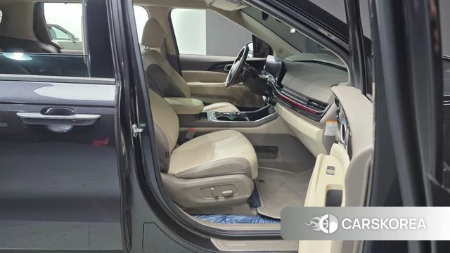 Kia The New Carnival 4th Generation 2024 Серый из Кореи, фото 2