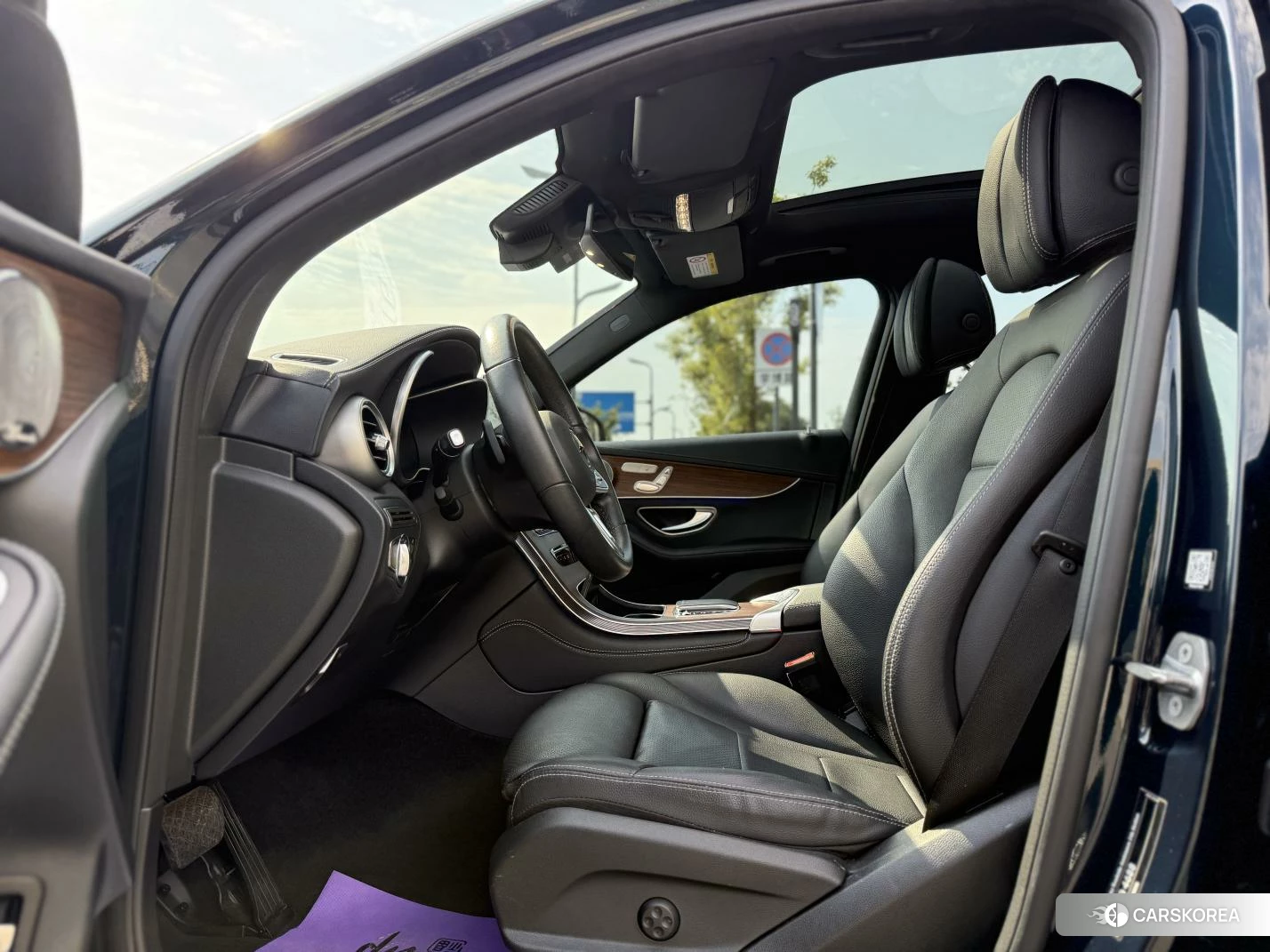 Mercedes-Benz GLC 2020 Черный из Китая, фото 2
