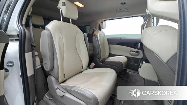 Kia Carnival 4th generation 2023 Белый из Кореи, фото 2