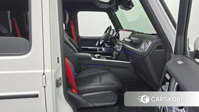 Mercedes-Benz G-Class W463b 2024 Белый из Кореи, фото 2