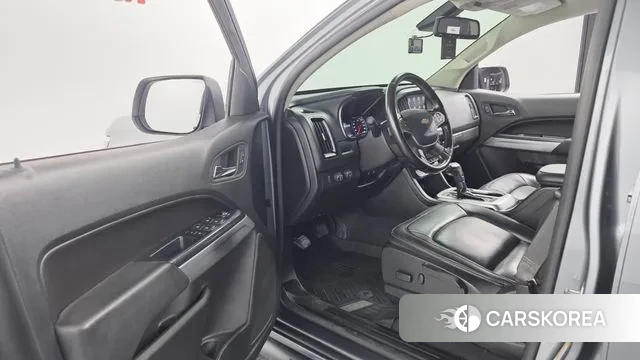 Chevrolet Colorado 2020 Серый из Кореи, фото 2