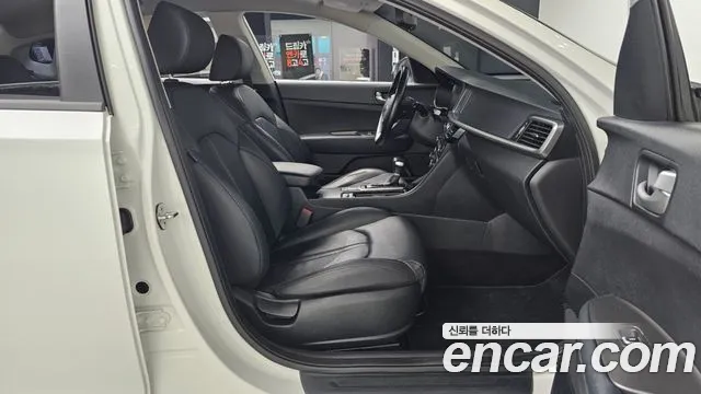 Kia The New K5 2nd generation 2018 Белый из Кореи, фото 2