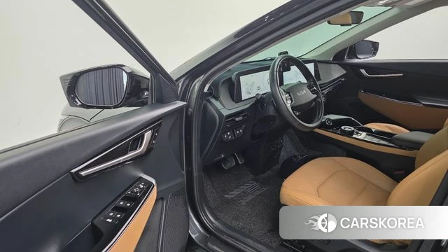 Kia EV6 2021 Серый из Кореи, фото 2