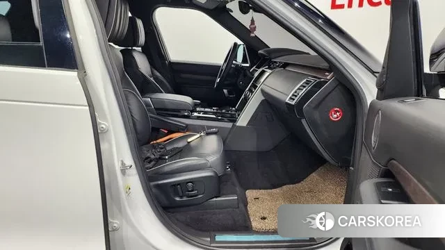 Land Rover Discovery 5 2019 Белый из Кореи, фото 2