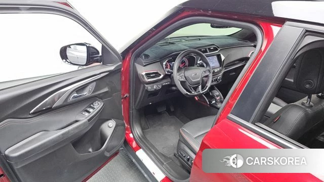 Chevrolet (GM Daewoo) Trailblazer 2022 Красный из Кореи, фото 2