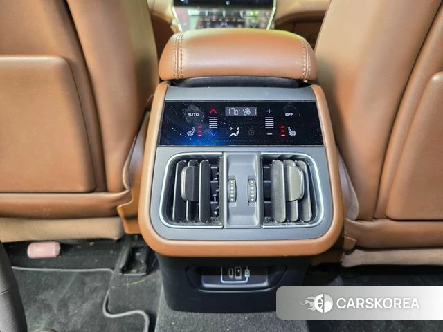 Maserati Grecale 2023 Белый из Кореи, фото 2