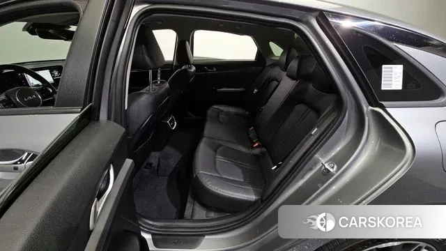 Kia K5 3rd generation 2021 Серебристо-серый из Кореи, фото 2