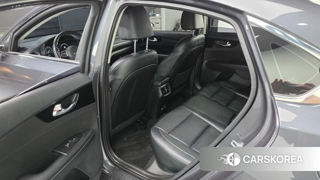 Kia The New K3 2nd generation 2022 Серый из Кореи, фото 2