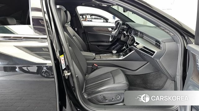 Audi A6 (C8) 2020 Черный из Кореи, фото 2
