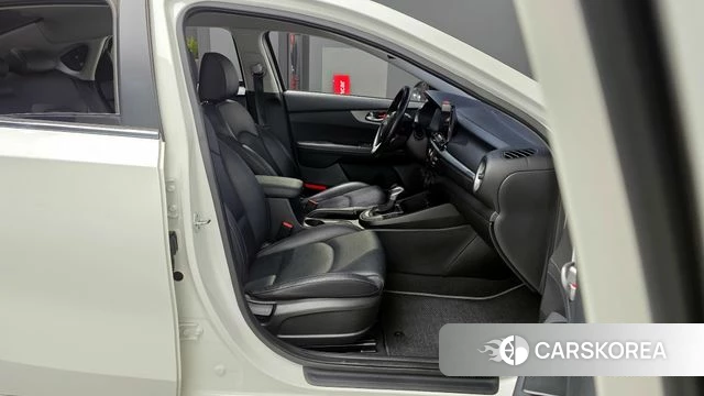 Kia Come New K3 2018 Белый из Кореи, фото 2