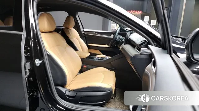 Kia K5 3rd generation 2021 Черный из Кореи, фото 2