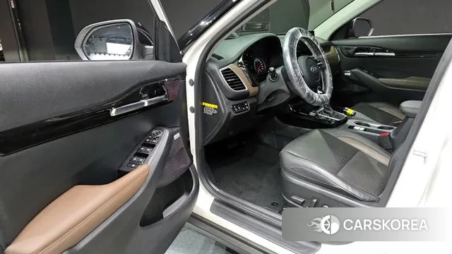 Kia Seltos 2020 Белый из Кореи, фото 2