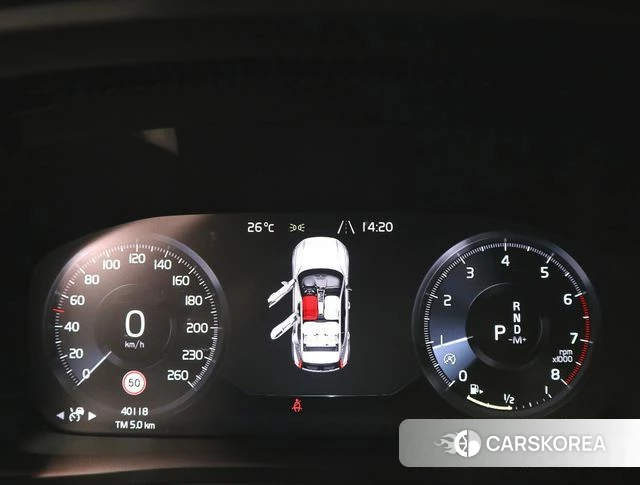 Volvo XC40 2020 Цвет галактики из Кореи, фото 2