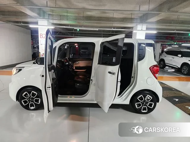Kia The New Ray 2022 Белый из Кореи, фото 2